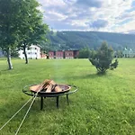Klinovec Meadows By Interhome בית נופש Loučná pod Klínovcem